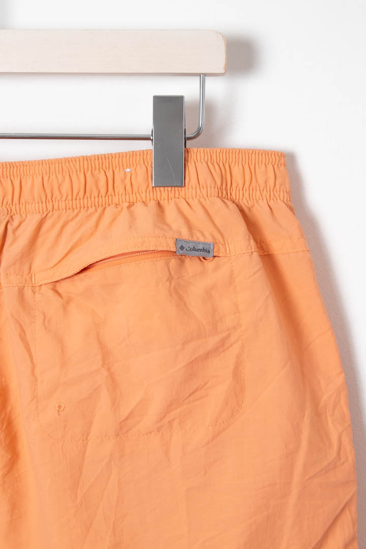 Women's Columbia Shorts (XL)