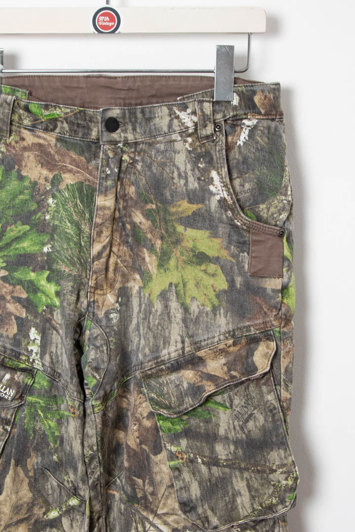Realtree Camo Cargo Trousers (W28 x L28)