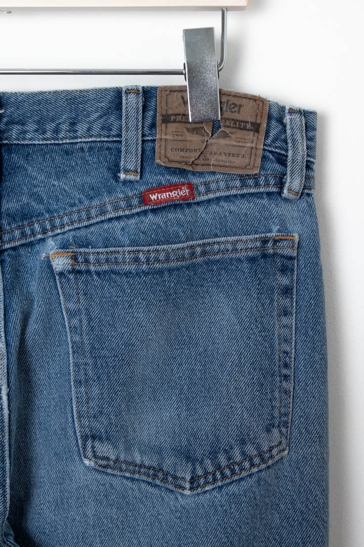 Wrangler Relaxed Fit Denim Jeans (W34 x L27)