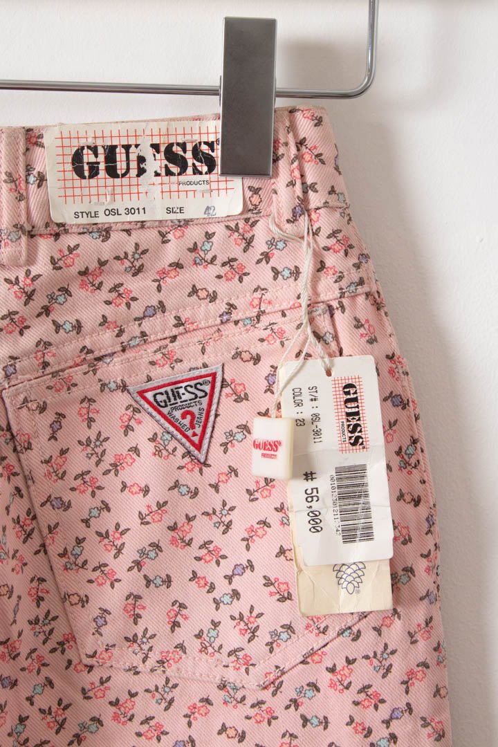 Women's BNWT Guess Floral Print Denim Jeans (4)